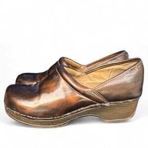 G. H. Bass & Co Bronze Patent Leather Comfort Clogs Melinda III size Women’s 9